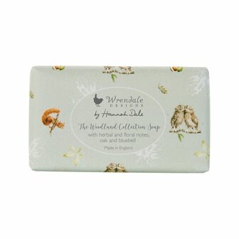 Wrendale_Designs-soap-bar-WOODLAND-grey-grijs-uiltjes-eekhoorn-SOAP003